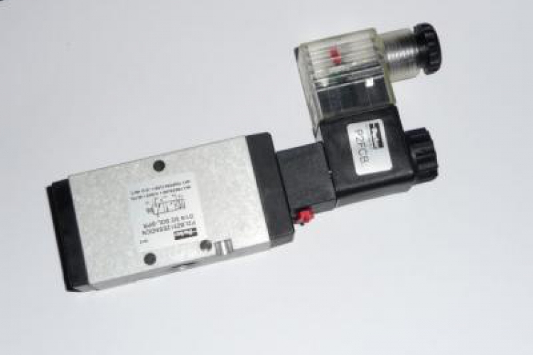 Rozdzielacz Parker 3/2 1/4"